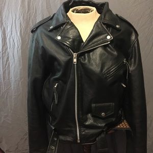 Men’s leather 🏍🏍 jacket
